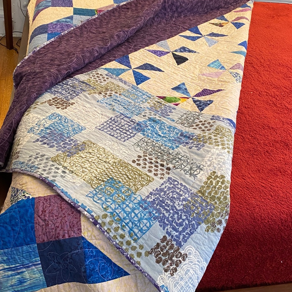 Patchwork Quilt with Blue and Purple Accents - Full - Picture 4 of 10